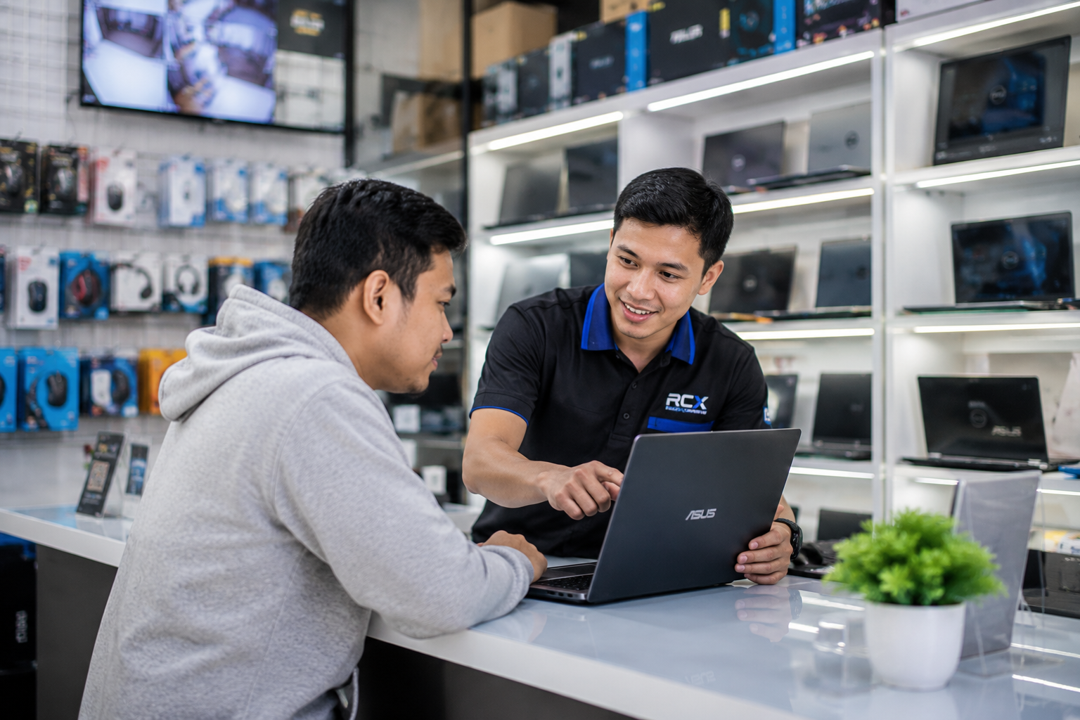 Layanan Rasya Computer Xtraordianary